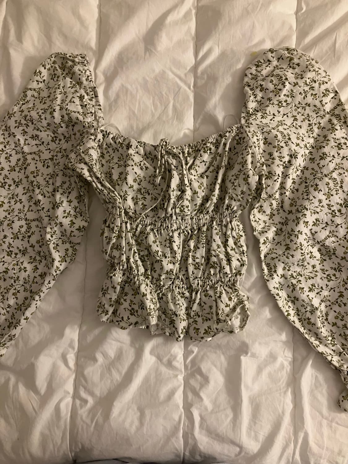 Reformation 블라우스 상품이미지1