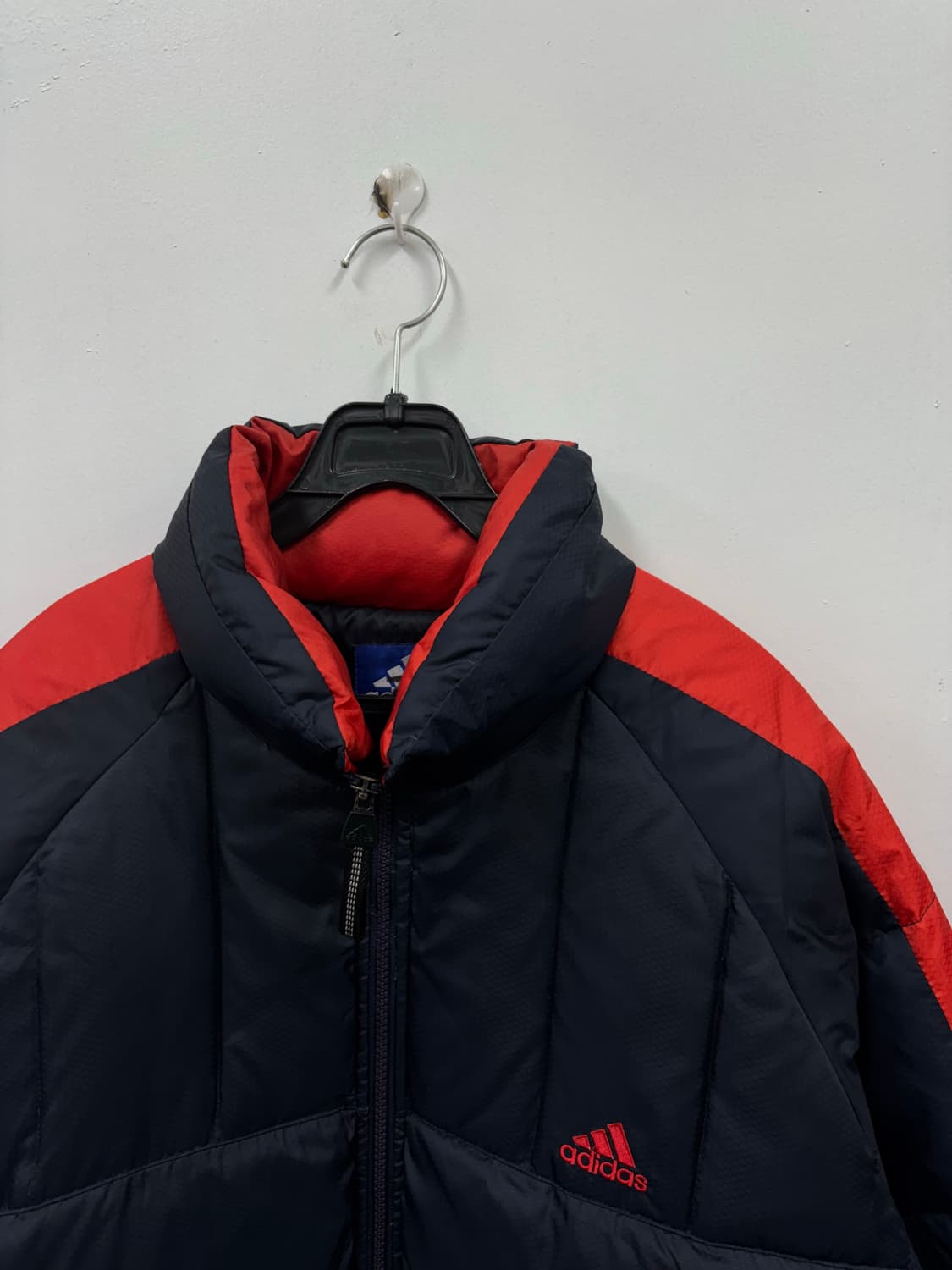 아디다스 다운패딩 상품이미지3