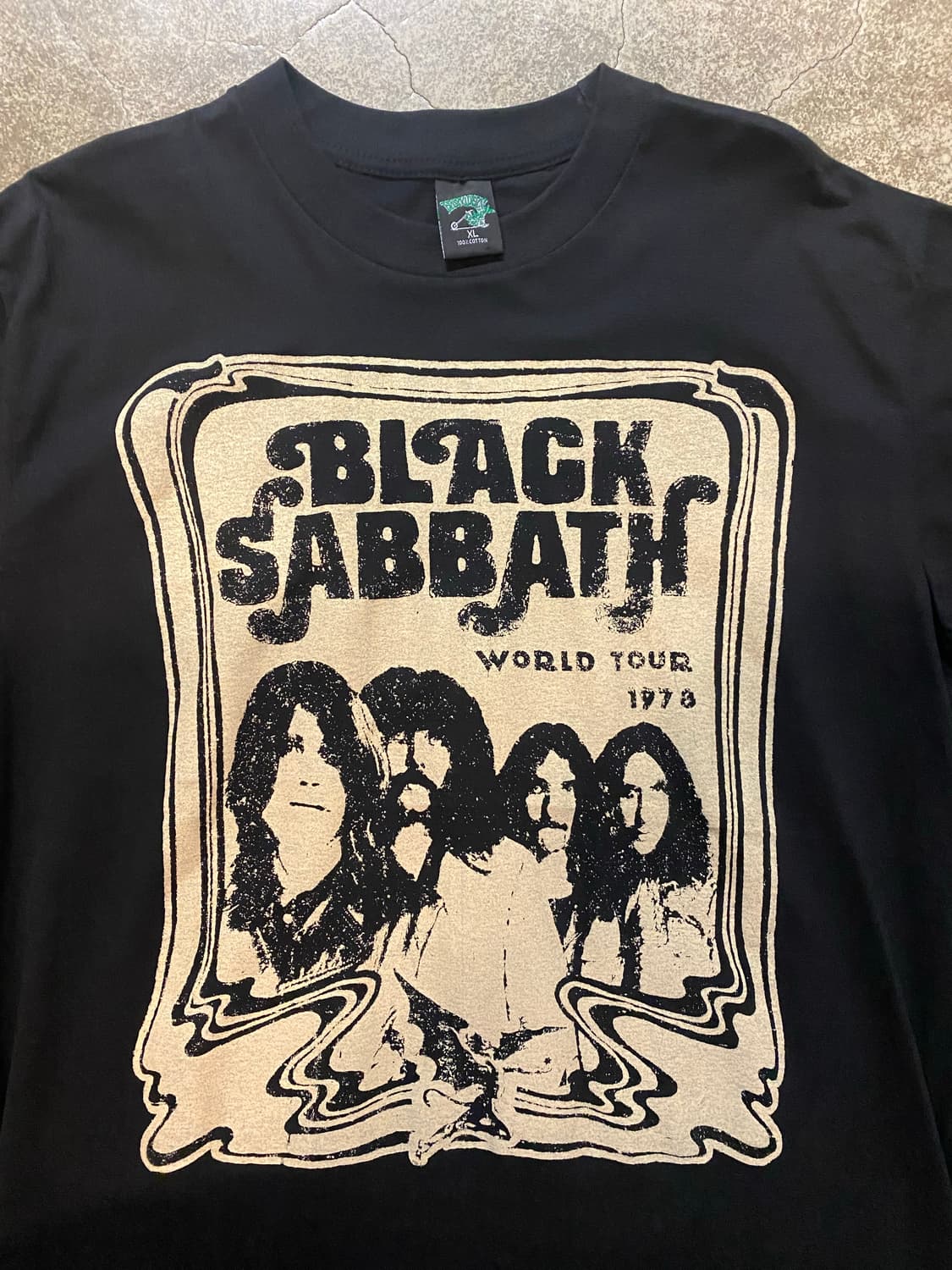 빈티지 블랙사바스 반팔티 상품이미지3