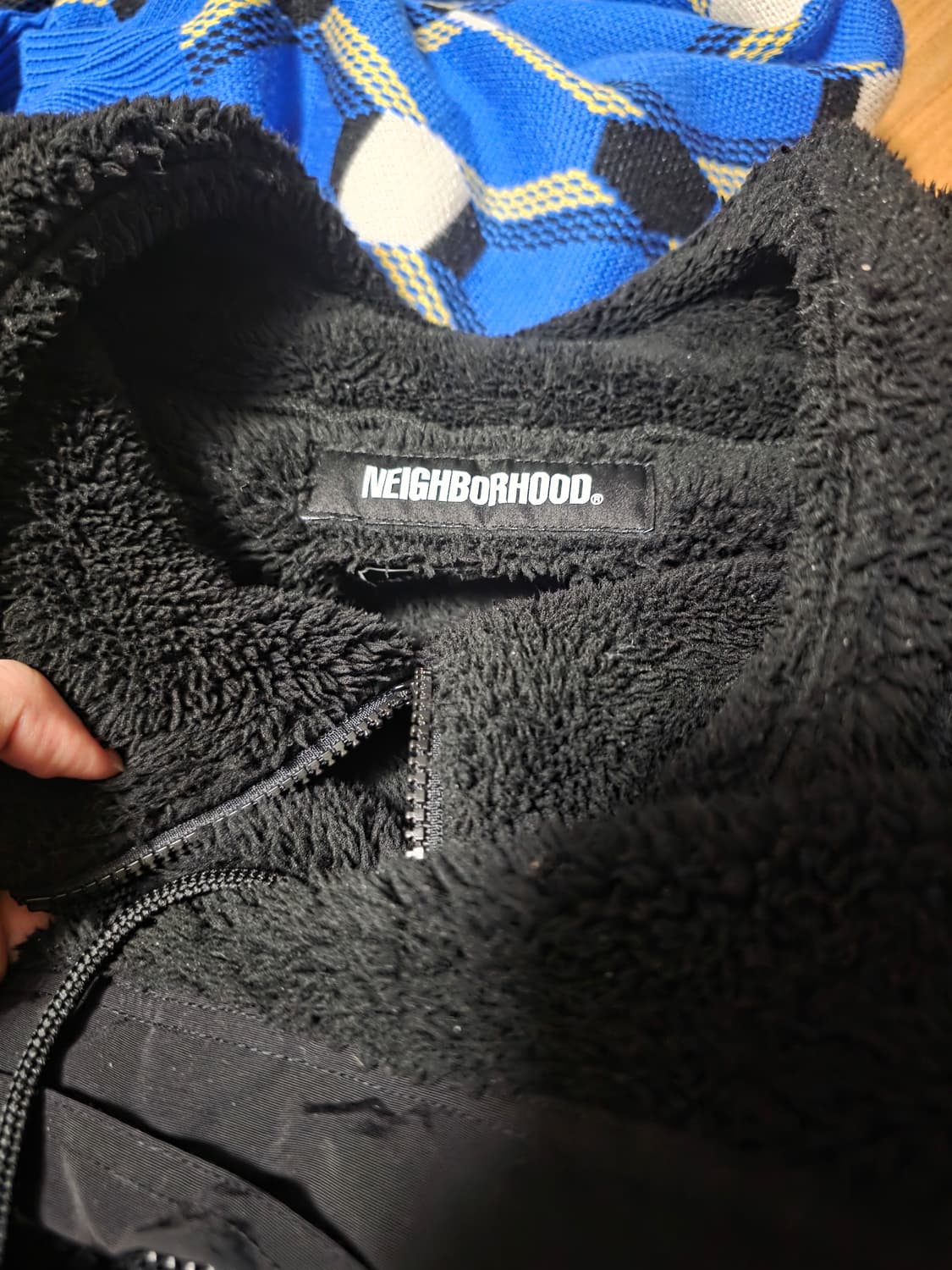 네이버후드 플리스 쿼터집 맨투맨 상품이미지1