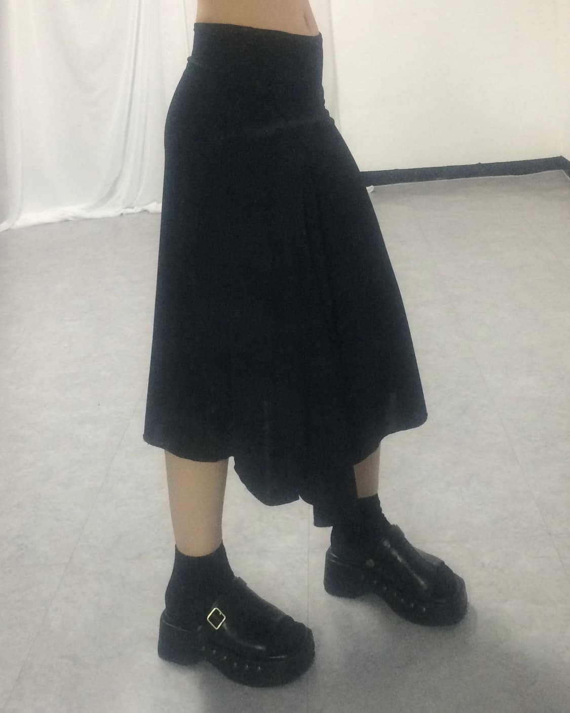 Benetton Drape point midi skirt 상품이미지9