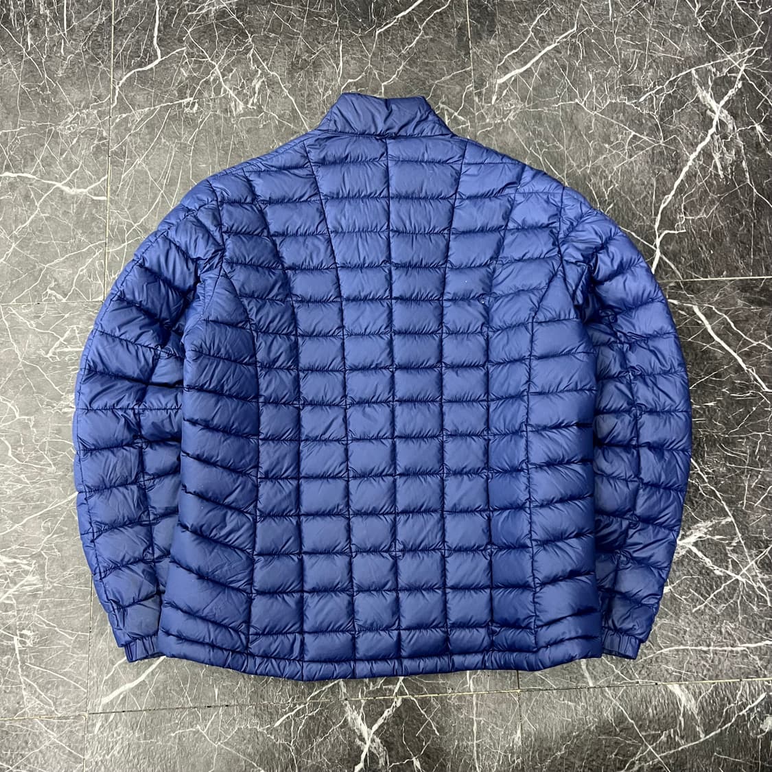 몽벨 제나 구스다운 경량 패딩 상품이미지3