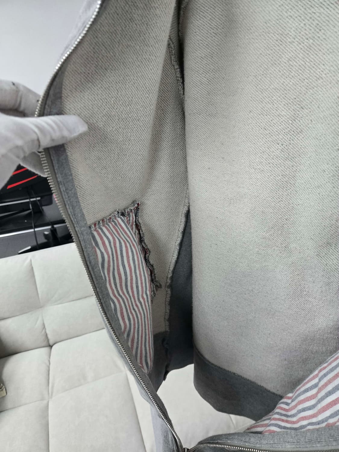 [보증서 정품] 톰브라운 후드집업 4사이즈 상품이미지2