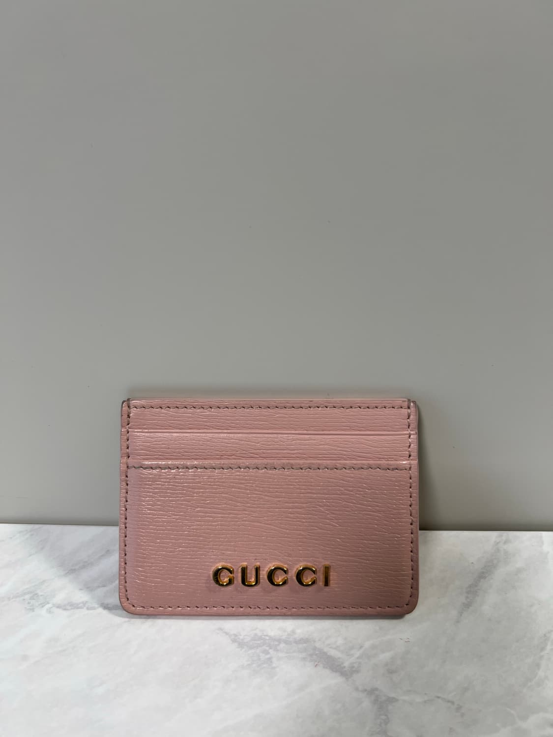 구찌 스크립트 라이트 레더 카드지갑 핑크 상품이미지1