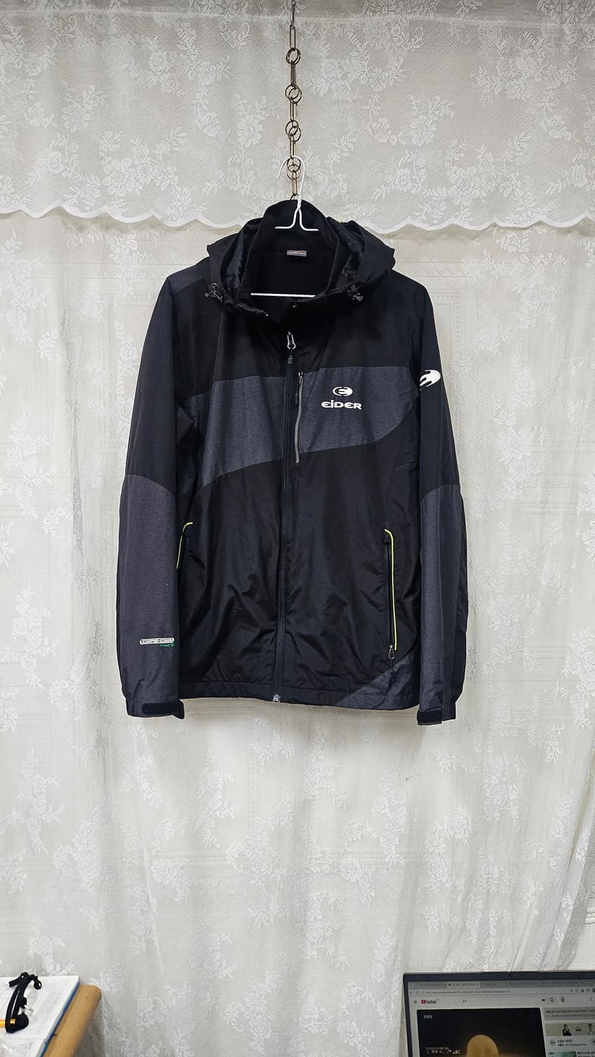 아이더   여성 바람막이  상품이미지1