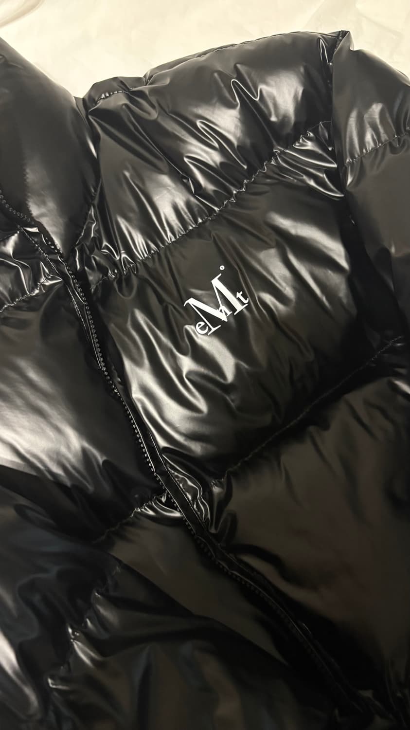 [M] 무센트 웰론 유광 패딩 블랙 상품이미지2