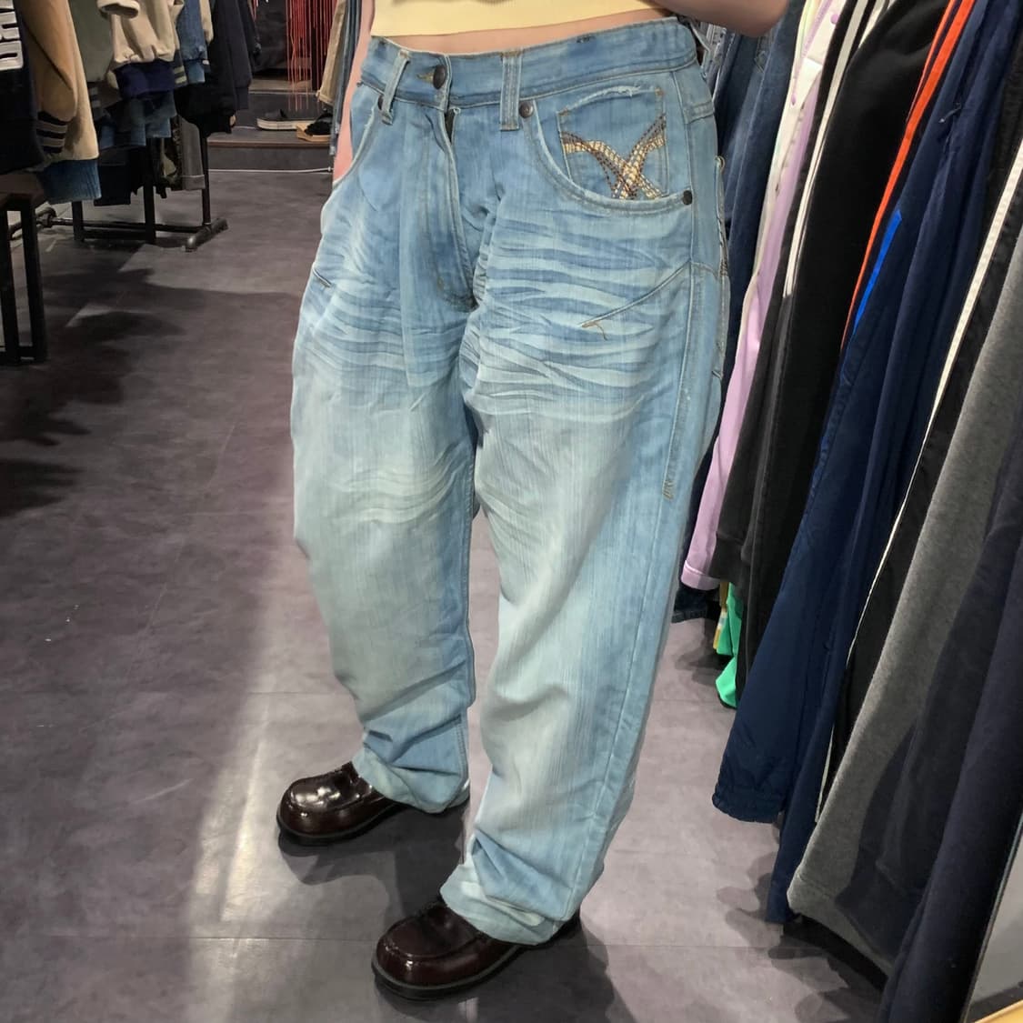 [IM] JORDAN 조던 워싱 데님 팬츠 연청 상품이미지3