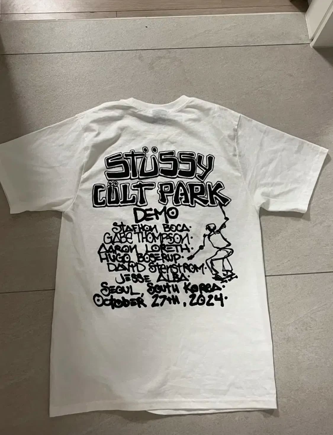(한정판)스투시 컬트파크 데모  반팔 티셔츠 화이트 상품이미지1