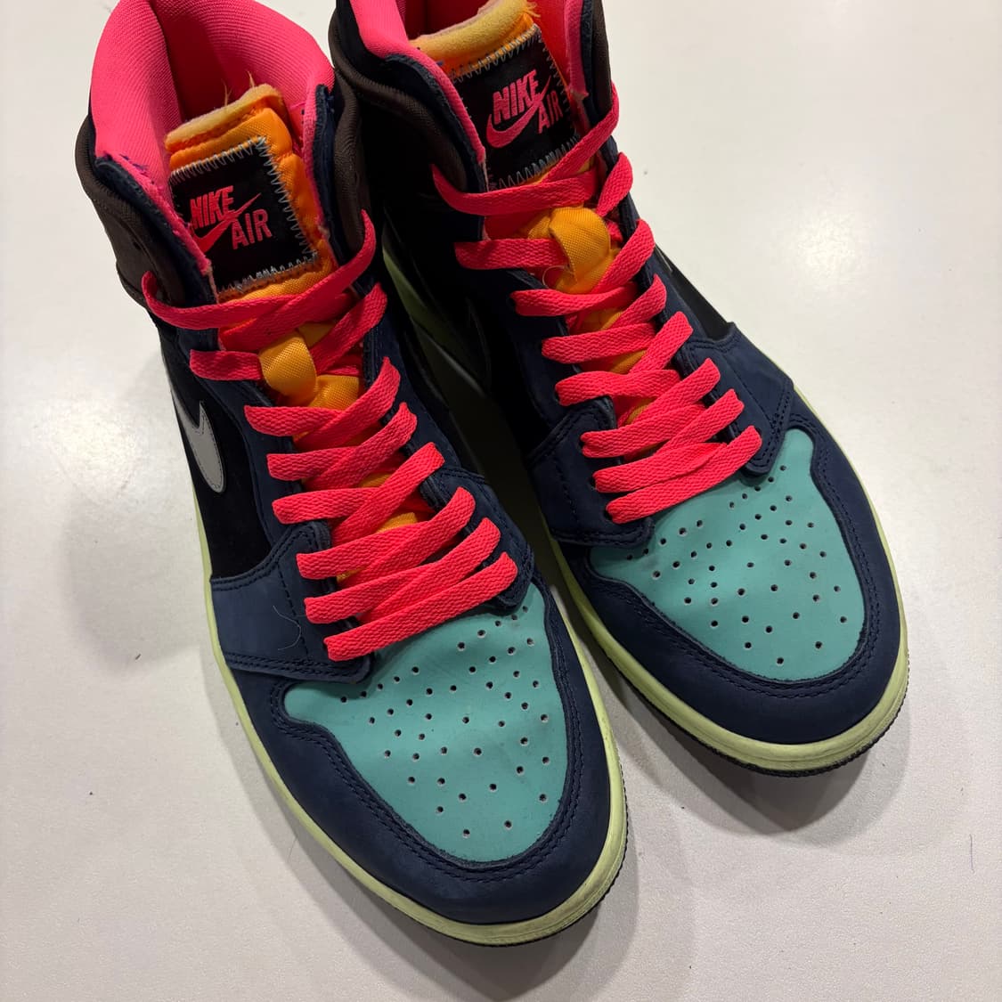 [265] 나이키 에어 조던1 하이 바로크 브라운 멀티컬러 상품이미지3