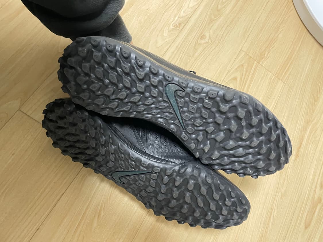 나이키 팬텀 GX 2 프로 TF 블랙 딥 정글 상품이미지2