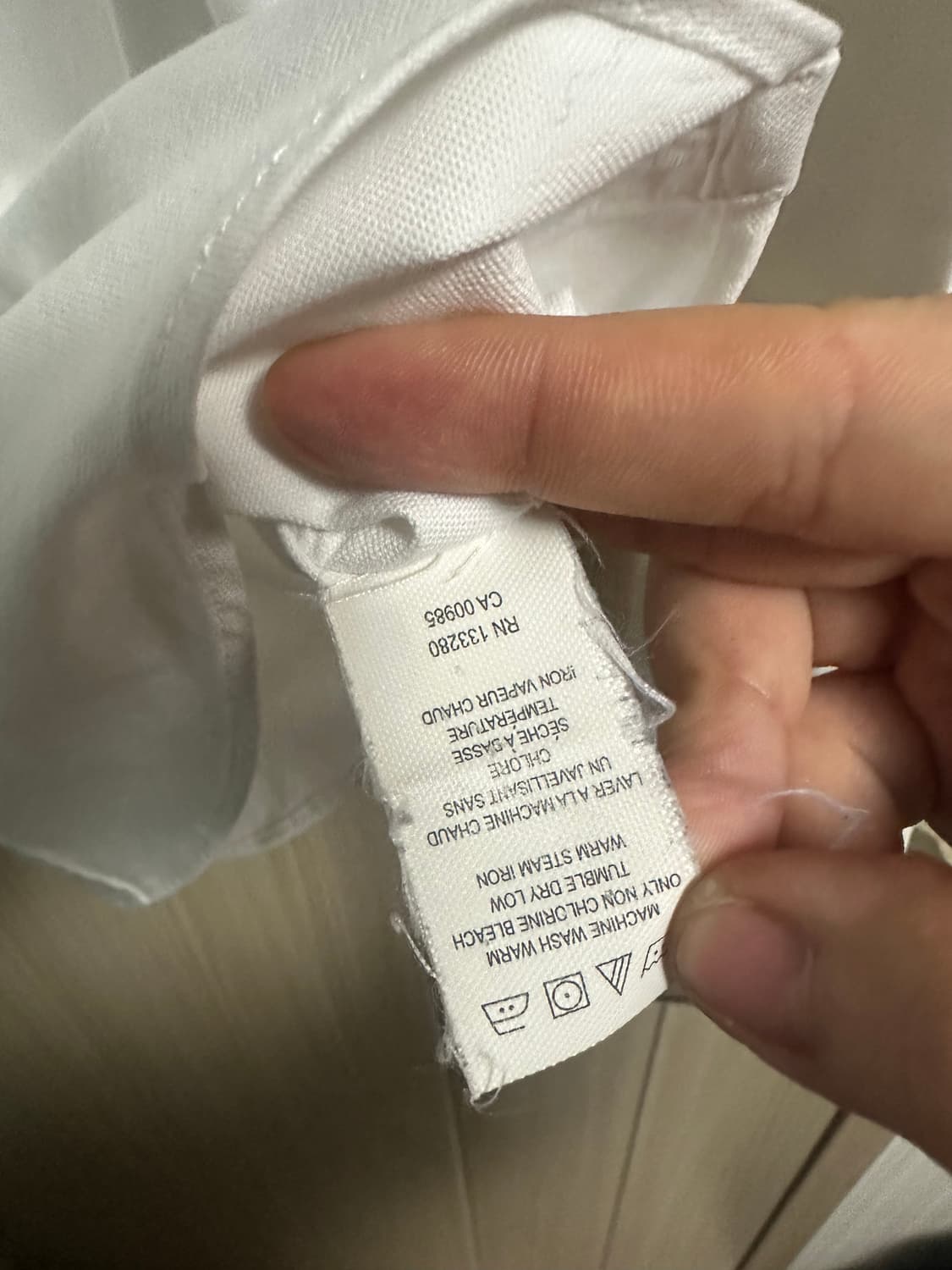 톰브라운 암밴드 옥스퍼드 셔츠 (3) 상품이미지5