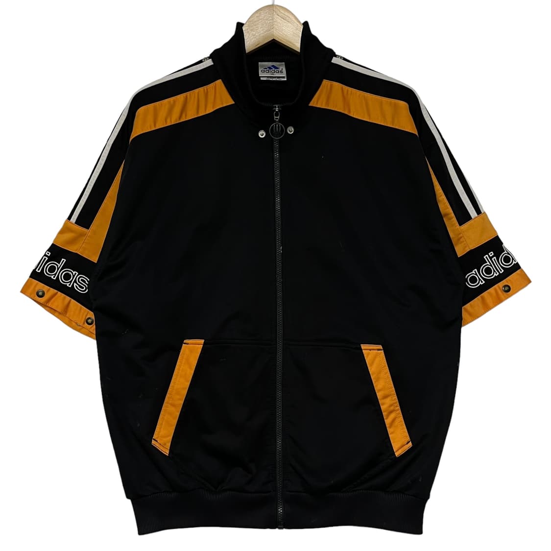 아디다스 올드스쿨 빅 트레포일 로고 하프 반팔 트랙탑  상품이미지3