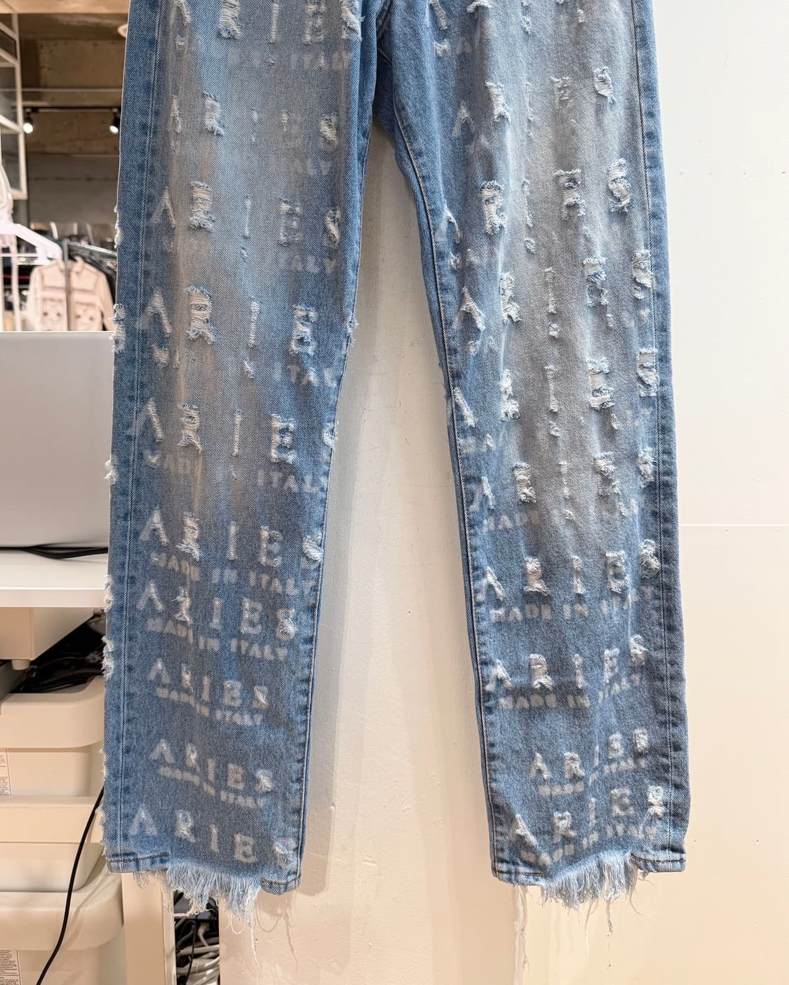 에리즈 데님 디스트로이드 팬츠  상품이미지4