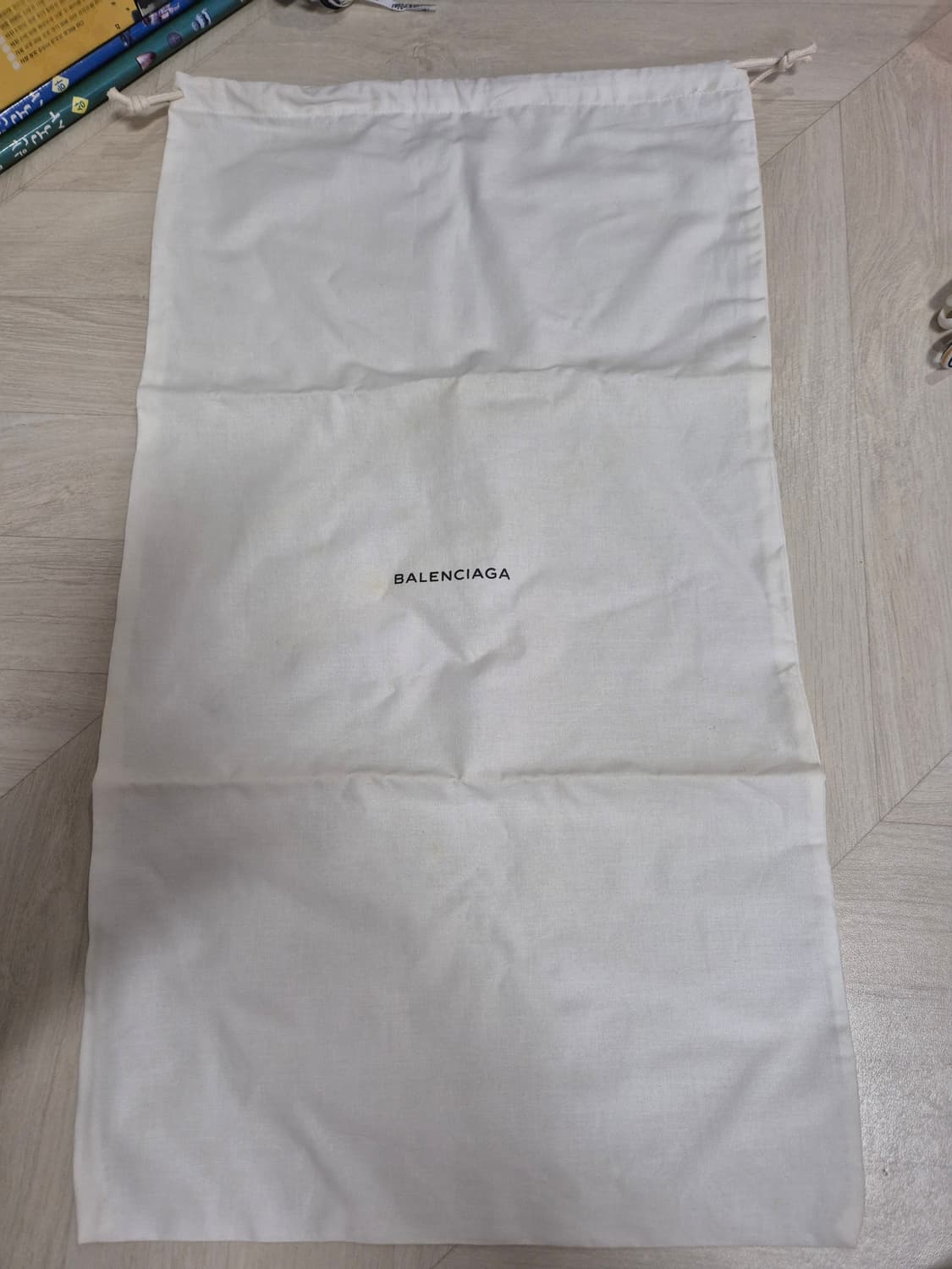 미사용 정품 발렌시아가 신발더스트 상품이미지1