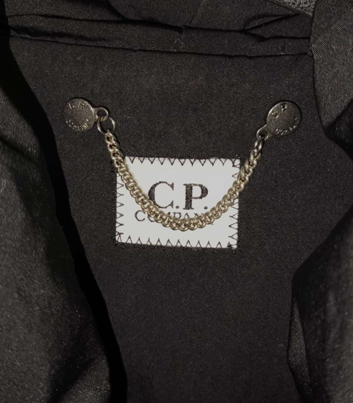 105 CP컴퍼니 고글 패딩 노르지 상품이미지4