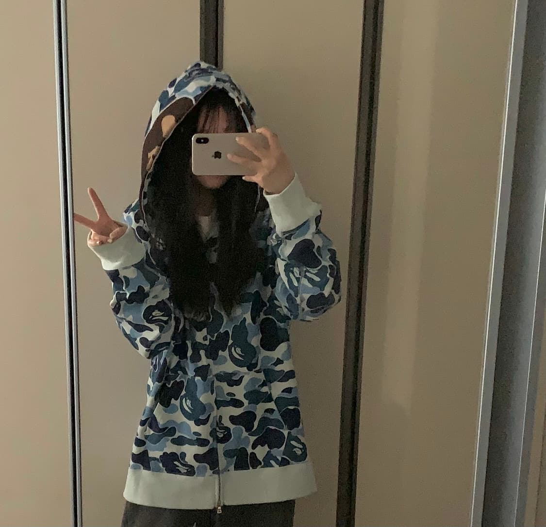 새상품급 정품 베이프 청계 카모 후드집업 상품이미지1