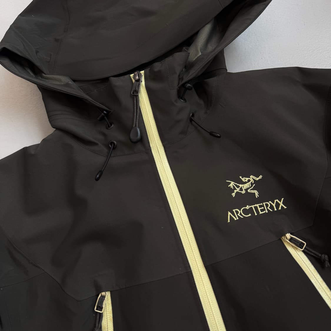 아크테릭스 고어텍스 베타 AR 고프코어 마운틴 바람막이 자켓 상품이미지3