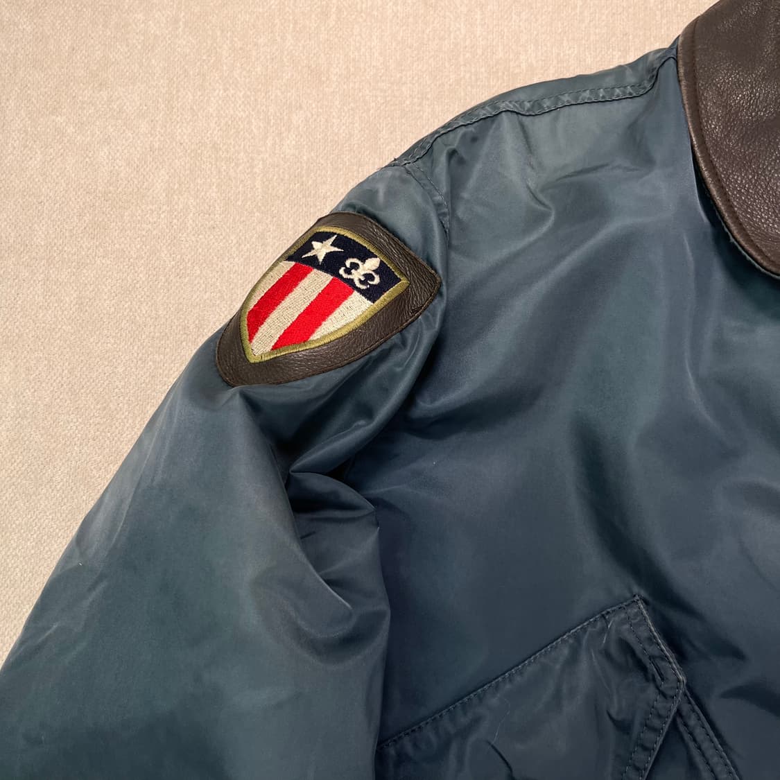 100 알파인더스트리 FLT-45F 항공자켓 상품이미지5