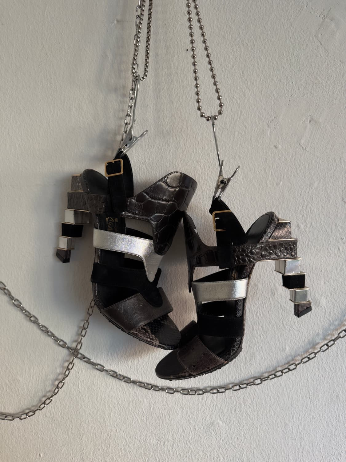 살바토레 페라가모 런웨이 스트럭쳐 패치워크 힐 상품이미지3