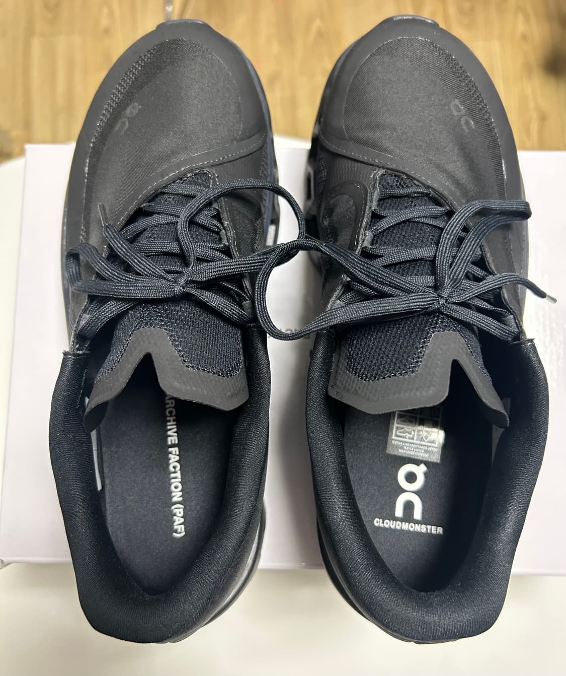 온 러닝 x 포스트 아카이브 팩션  size 275 상품이미지1