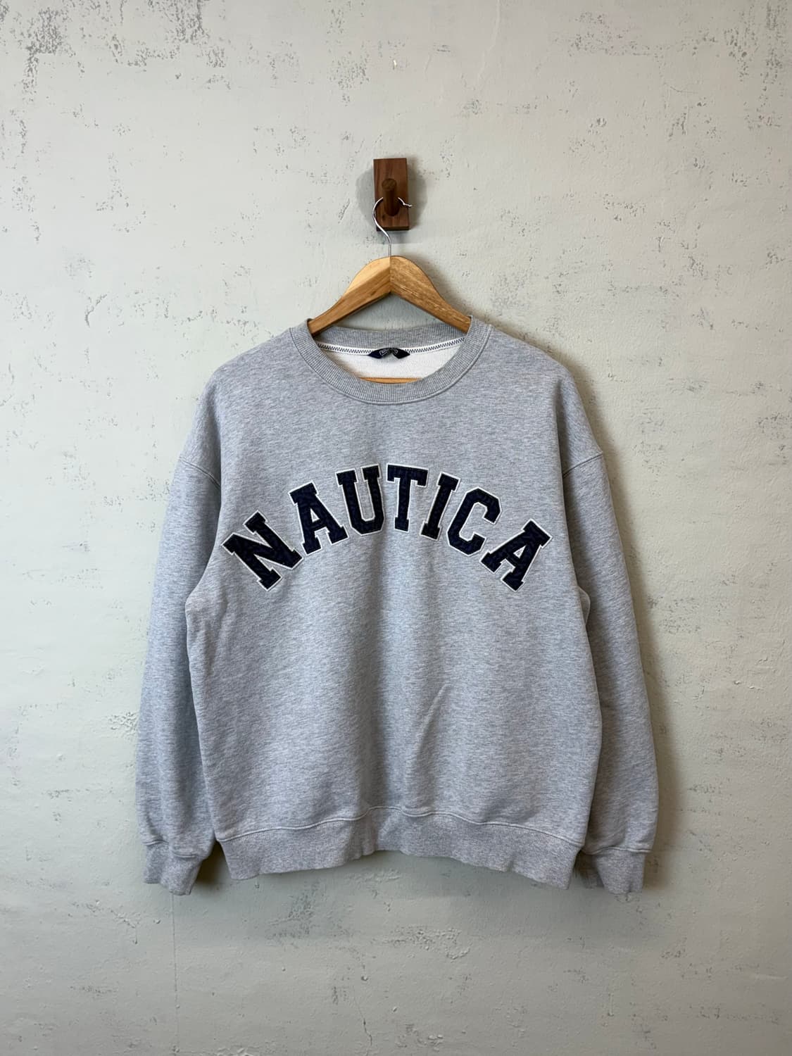 노티카 빈티지 컬렉션 아치로고 스웻셔츠 상품이미지1