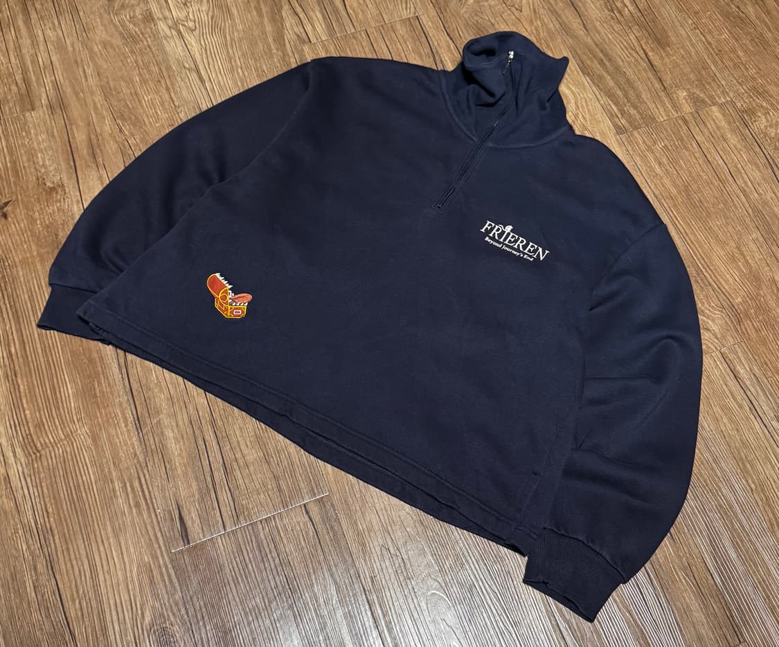 [XL] 장송의프리렌 GU 미믹 반집업 크롭 맨투맨 상품이미지1