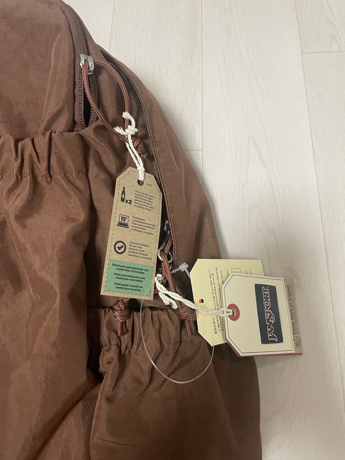 잔스포츠 슬라우치팩 BASIC BROWN 새상품 팝니다. 상품이미지7