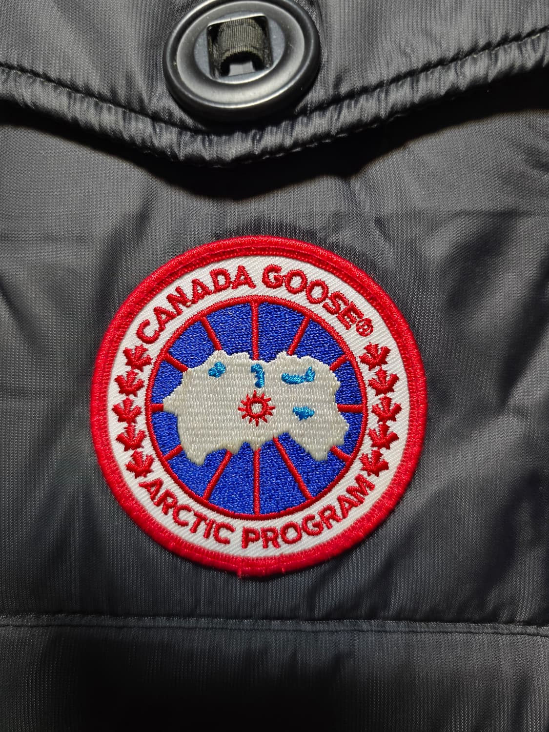 캐나다구스 패딩조끼 s (90~슬림100) 교환/판매 상품이미지3