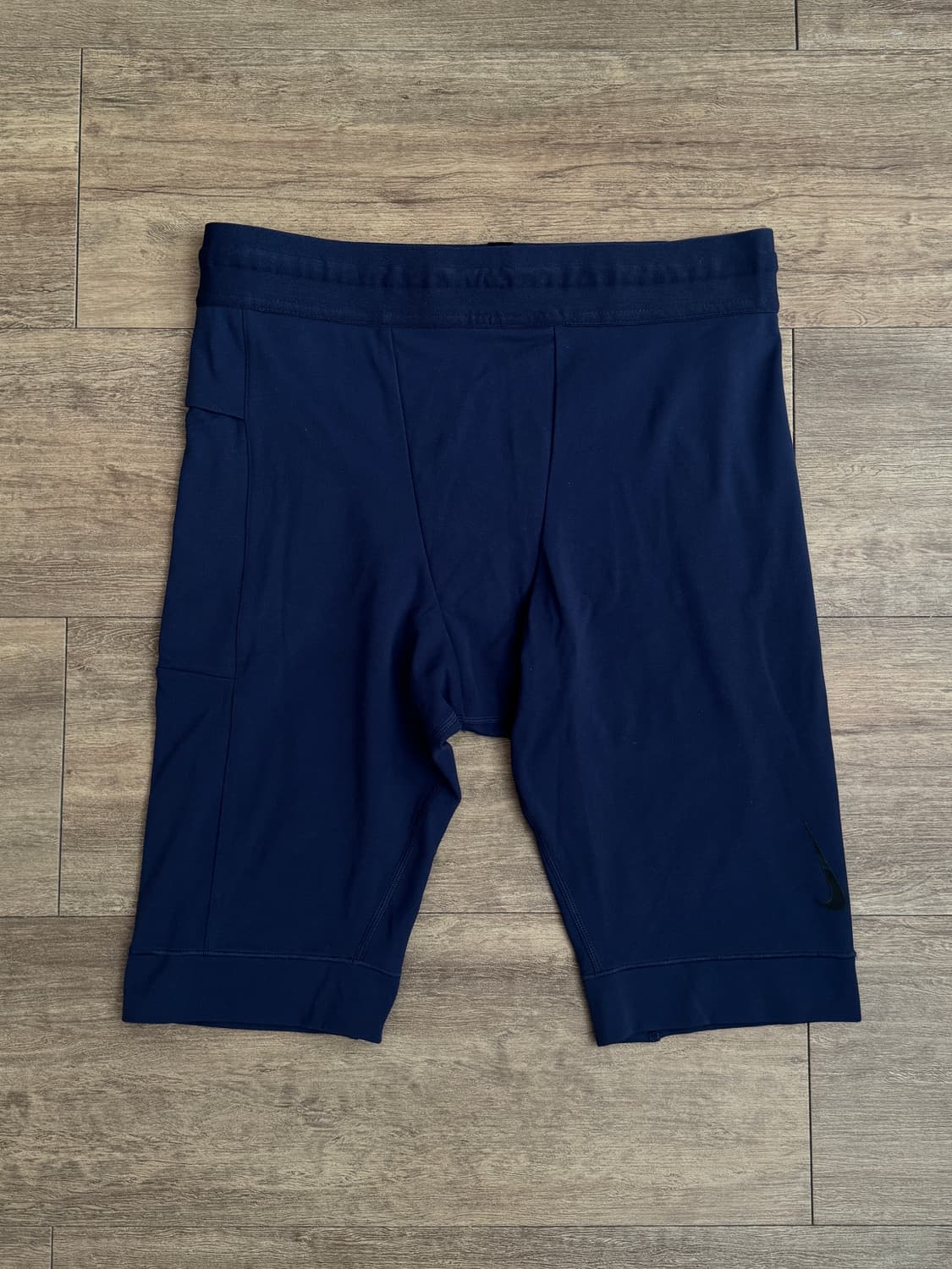 나이키 요가 드라이핏 인피날론 에슬레틱 컴프레션 쇼츠 블루 상품이미지1