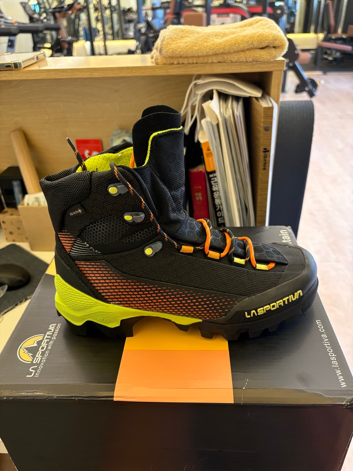 라스포르티바 아퀼리브리엄 ST GTX 알파인부츠/트레킹화  상품이미지2