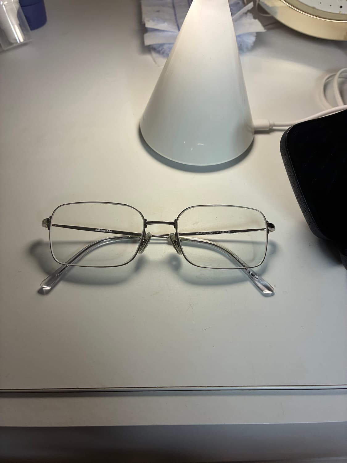 발렌시아가 인비저블 랙탱글 안경 실버 상품이미지2