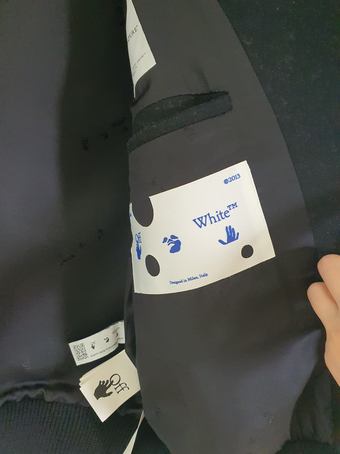 오프화이트 디아그 바시티 남성 봄버자켓 상품이미지5