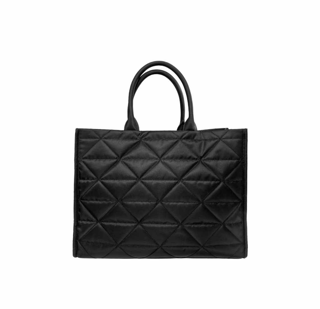 [OS] 프라다 여성 리나일론 삼각로고 탑스티칭 퀄팅 쇼핑백 토트백 블랙 상품이미지3