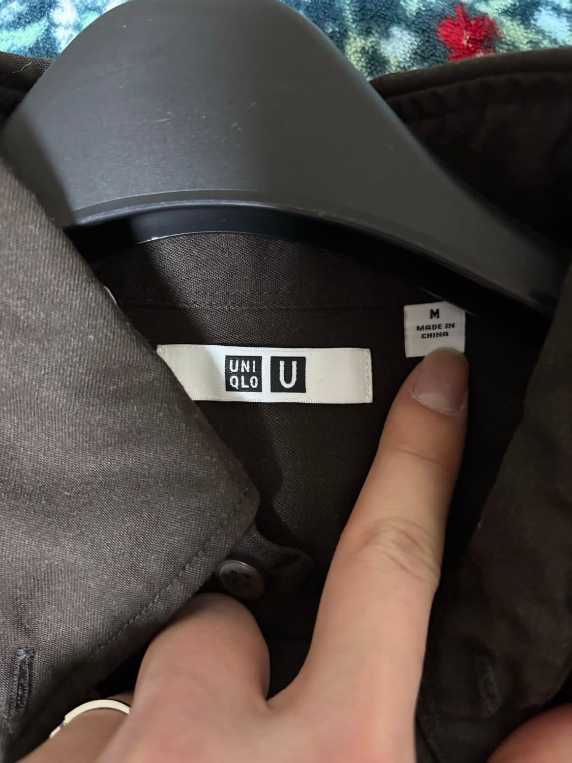 유니클로 U - 브라운 셔츠 상품이미지3