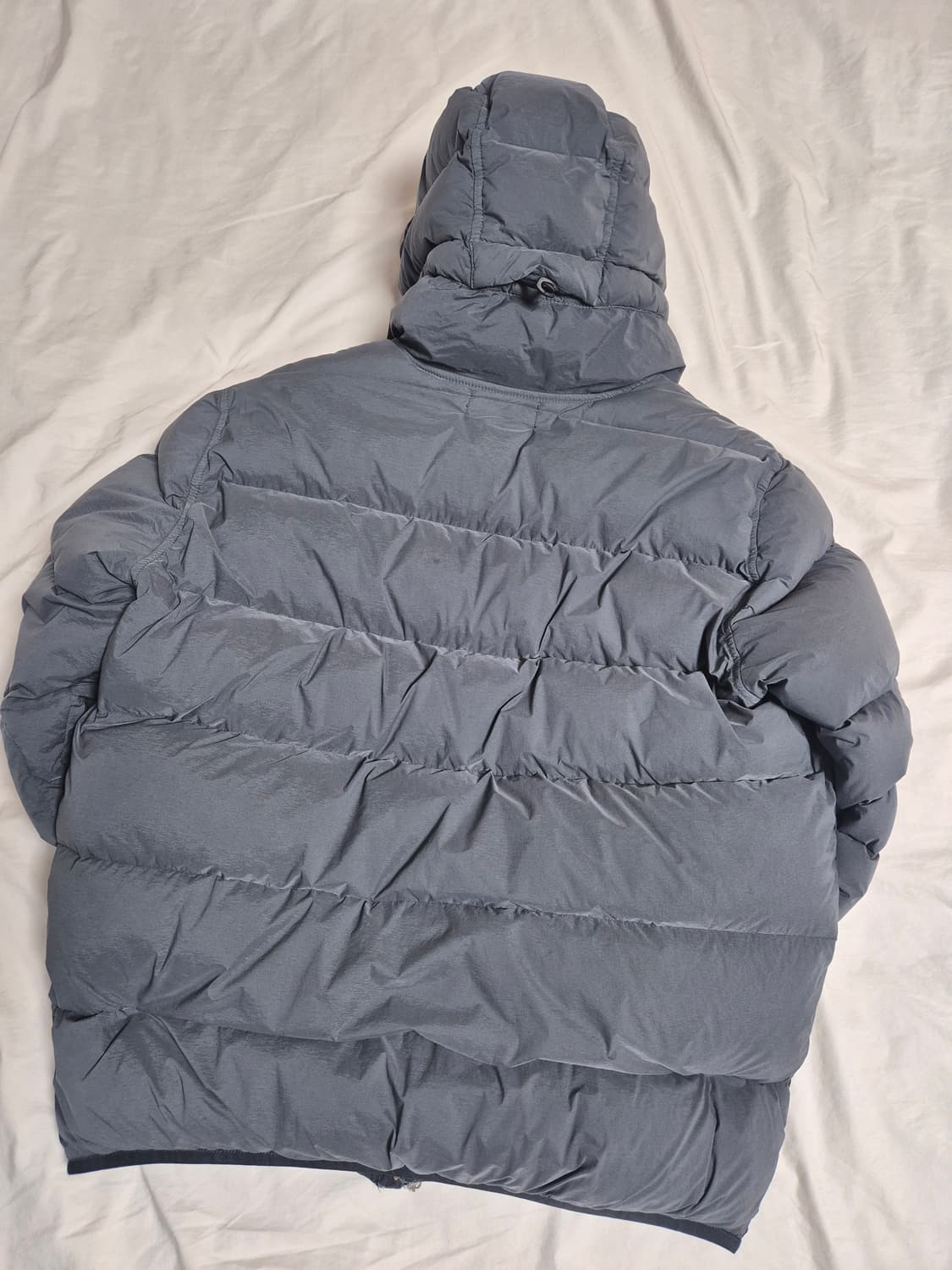 스톤 아일랜드 심리스 터널 23FW S사이즈 상품이미지3