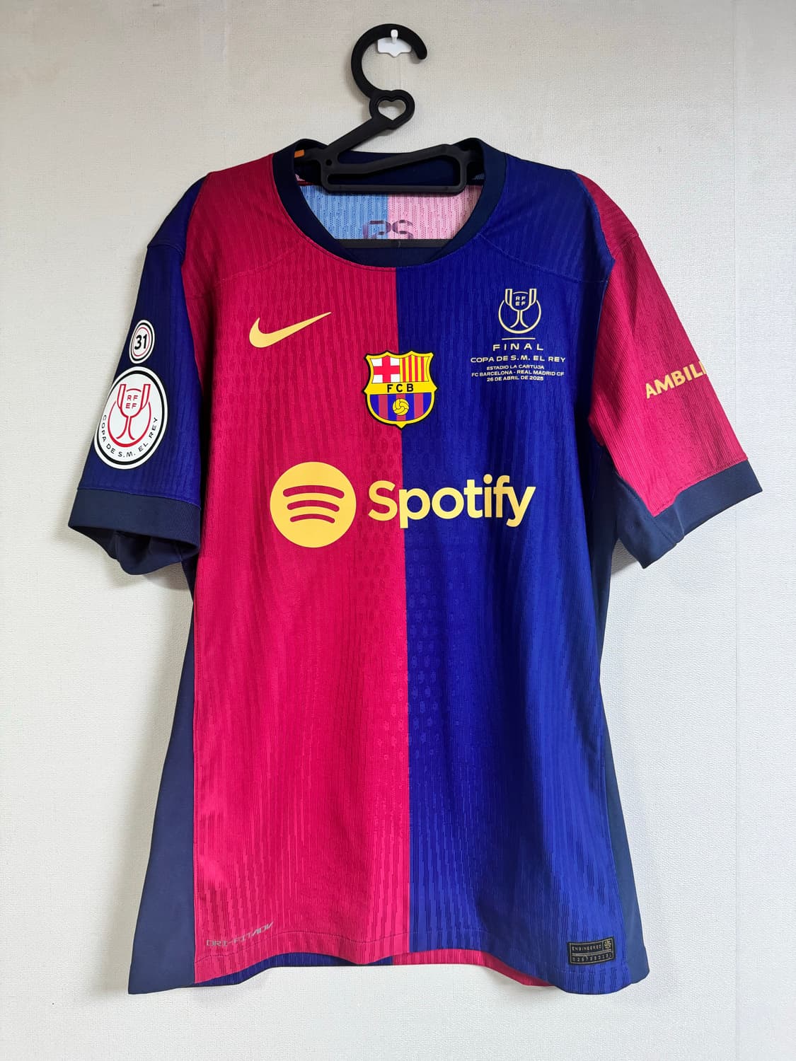 24-25 정품 어센틱 바르셀로나 페드리 홈 코파델레이 우승 유니폼 상품이미지1