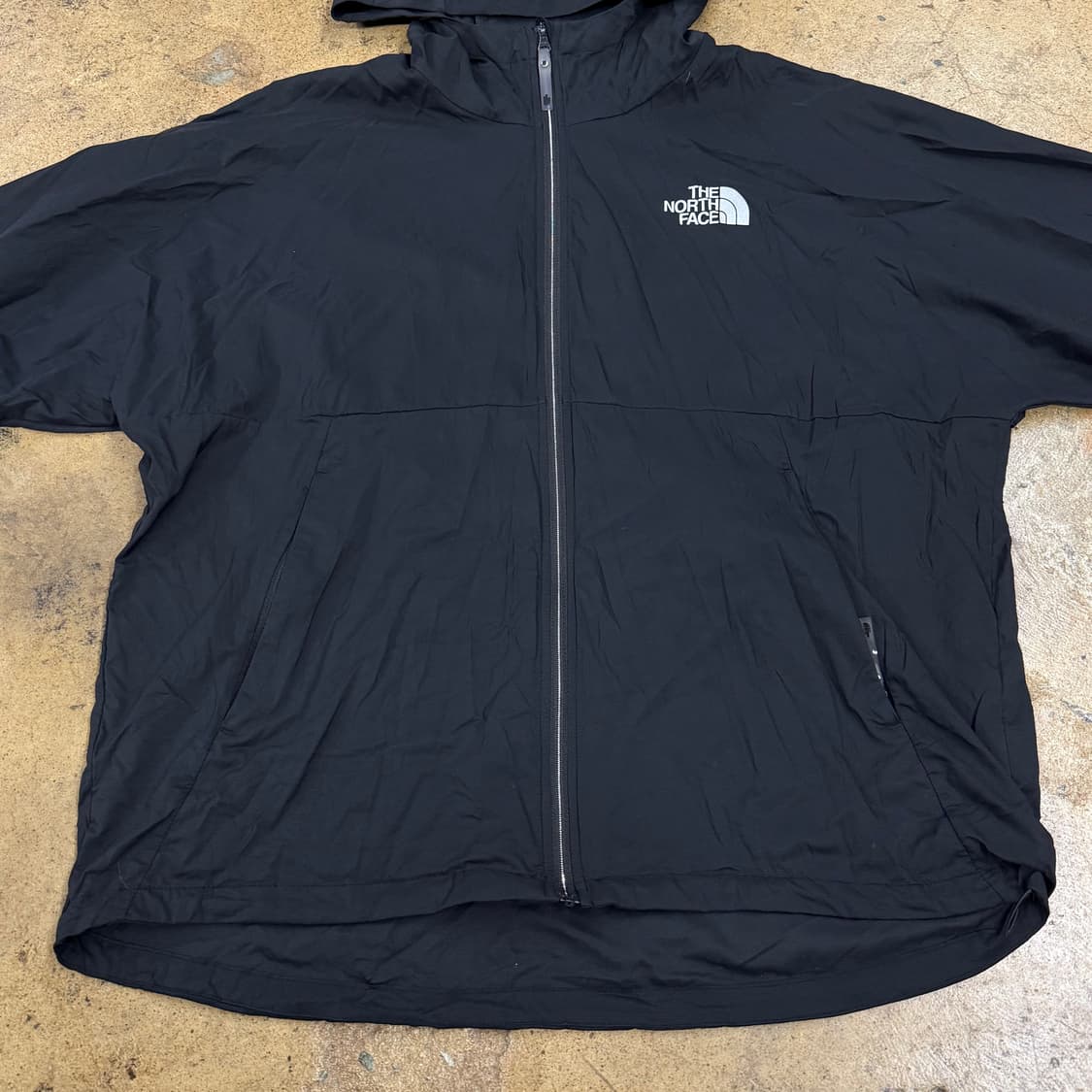 [정품/M] 노스페이스 블랙 후드 바람막이 자켓 b17 상품이미지3