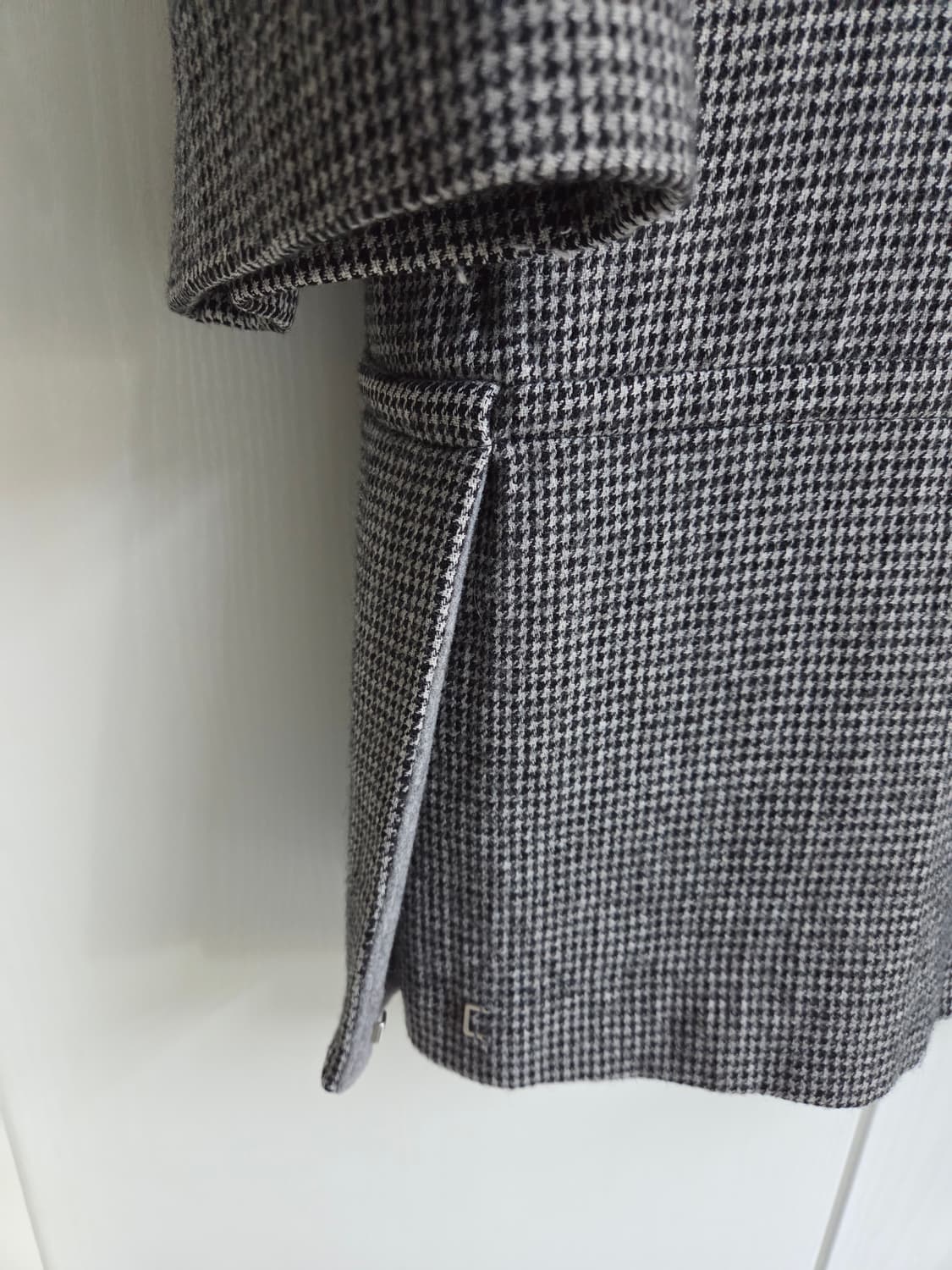 DEWL  하운드투스 자켓 상품이미지4