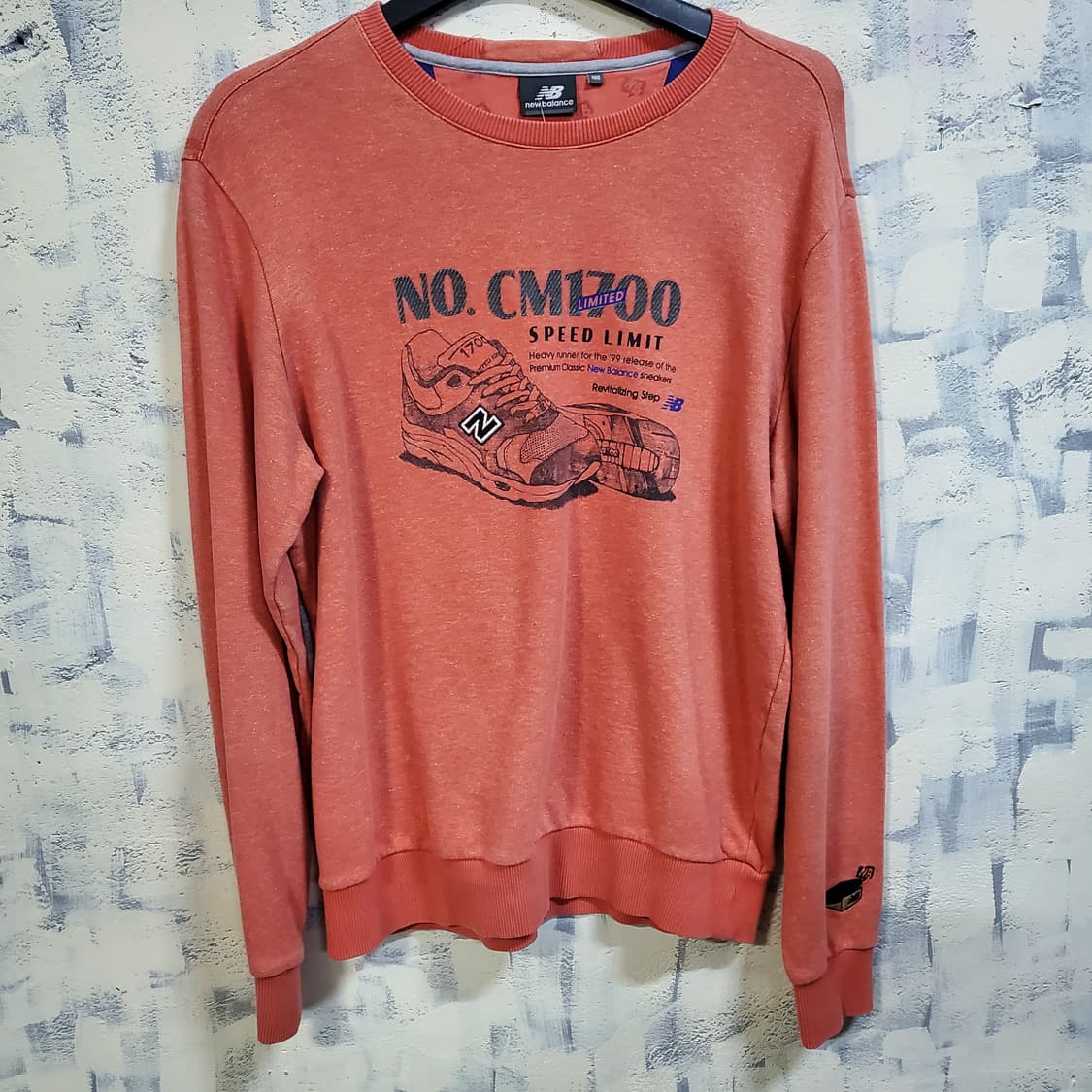 뉴발란스 프린팅 맨투맨  상품이미지1