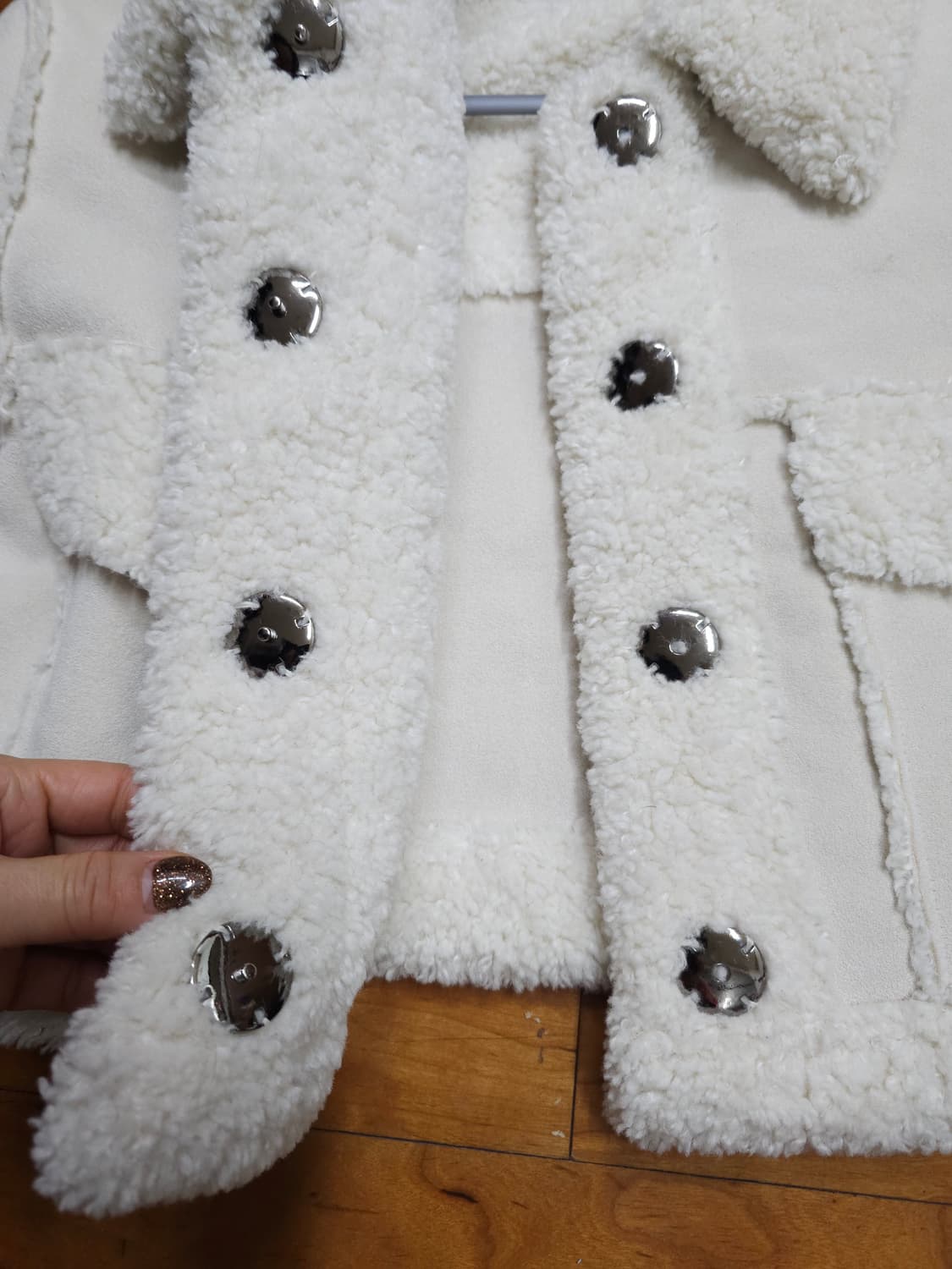 WANT  크롭 무스탕 아이보리 상품이미지6