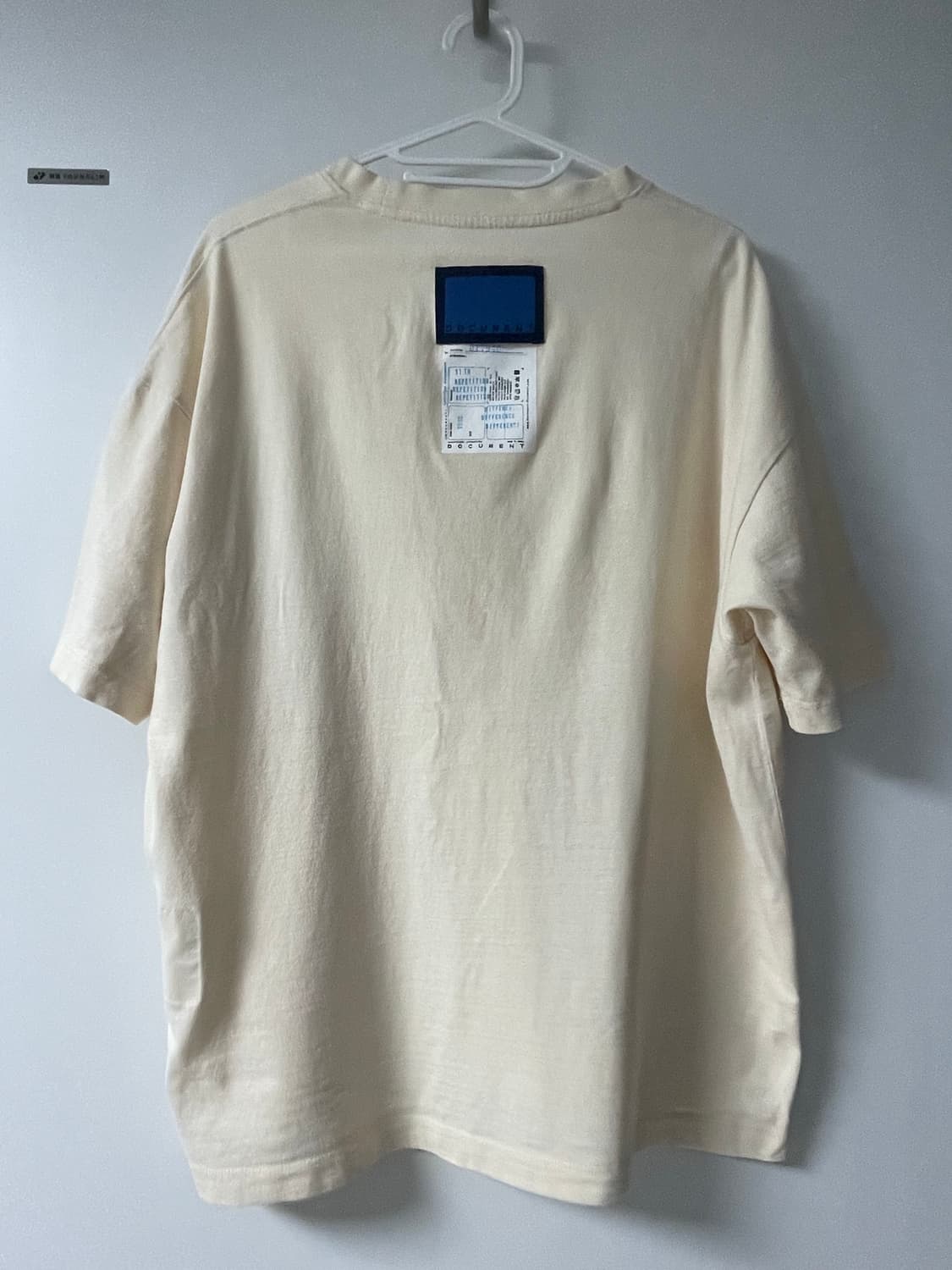 도큐먼트 아이보리 반팔 상품이미지2