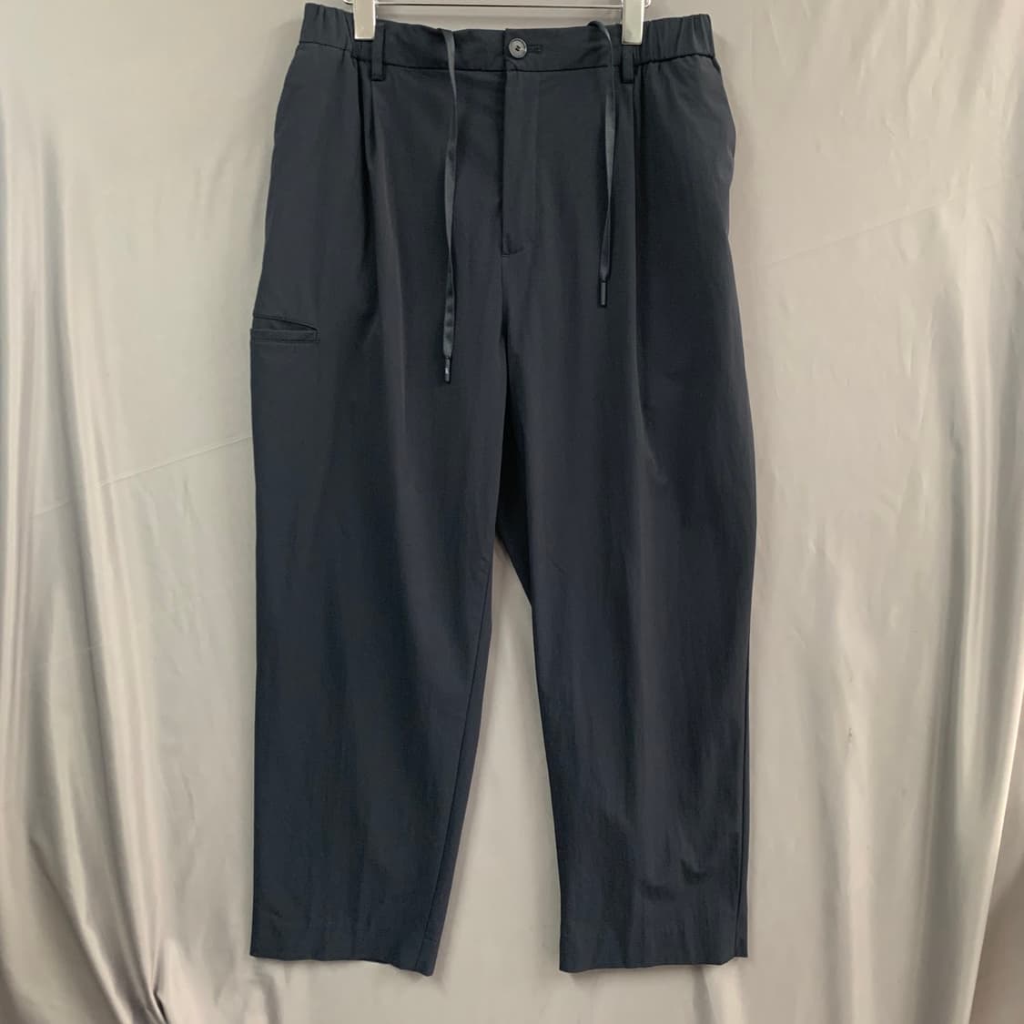 XL 코오롱 24/7 시리즈 스트럭쳐 나일론 스판 밴딩 팬츠 상품이미지1