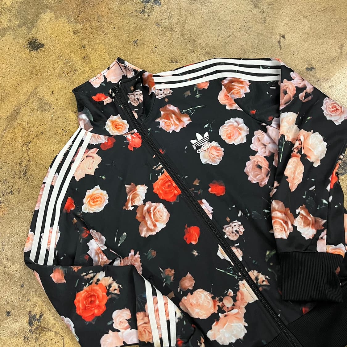 [정품/90] 아디다스 플라워 프린팅 트랙탑 져지 b17 상품이미지1