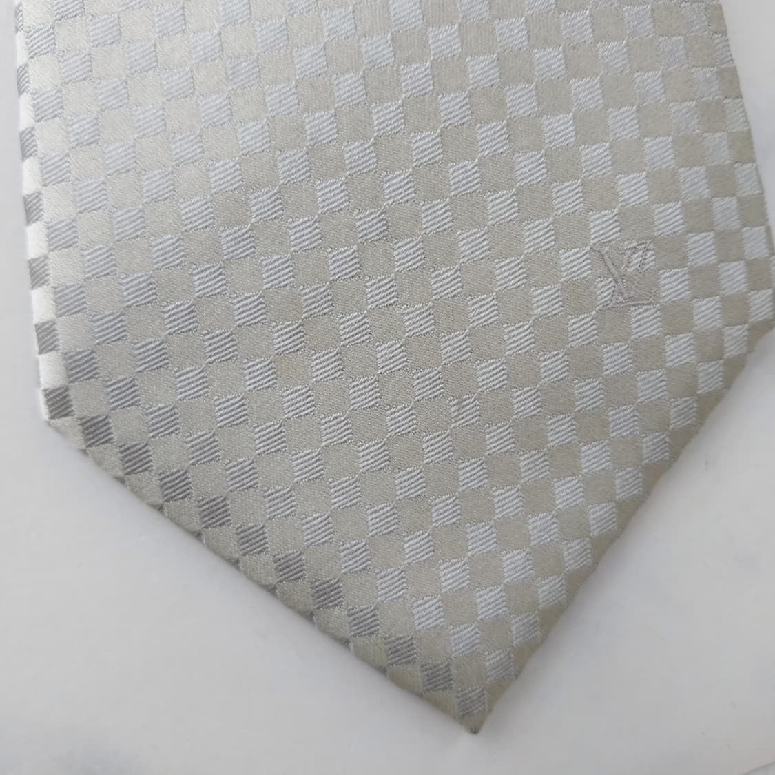 루이비통 실크 실버 체크 패턴 넥타이 9.5cm A~B등급 K2579 상품이미지7