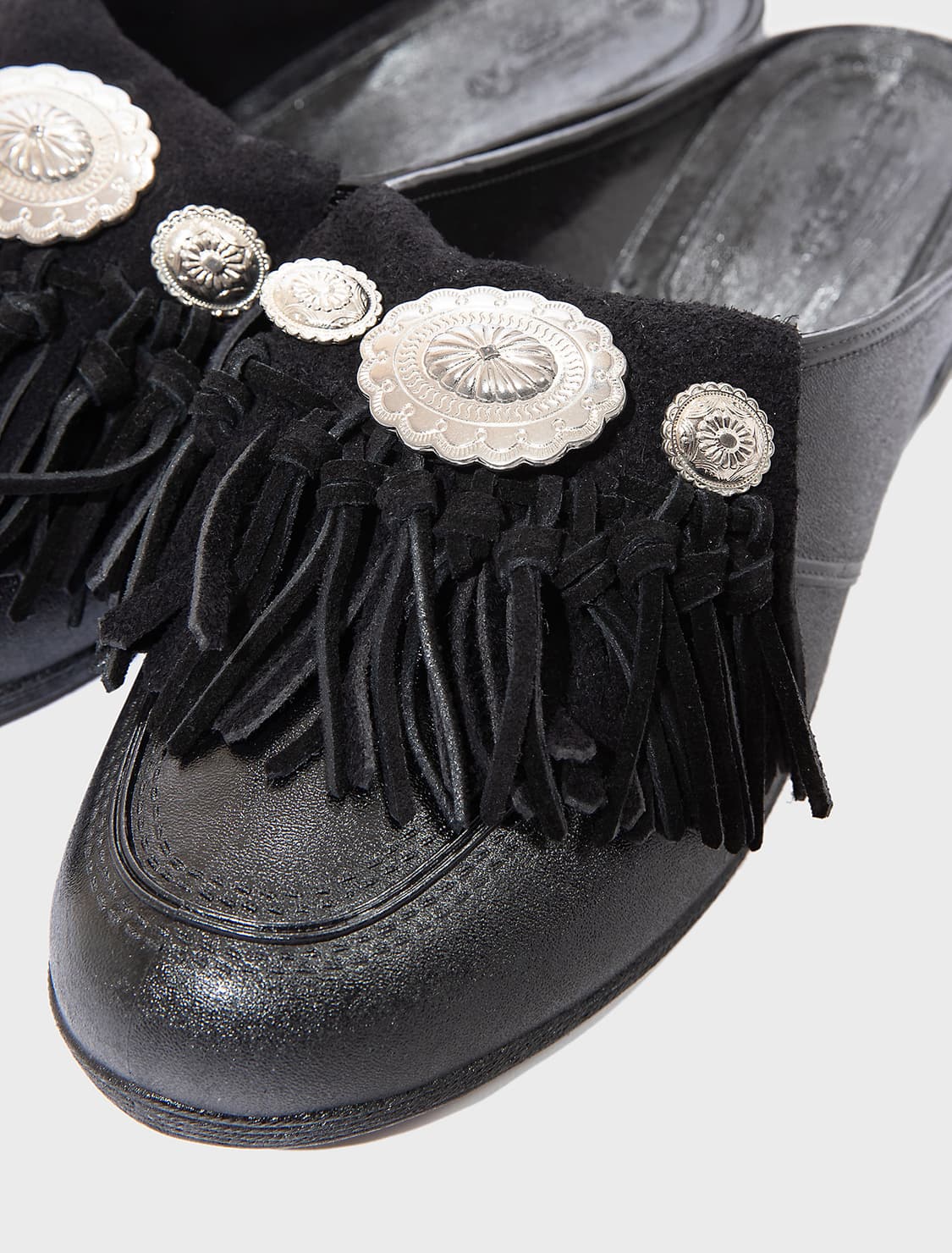 Bench 벤치 벤산 스웨이드 프린지 뮬 슬라이드 상품이미지4