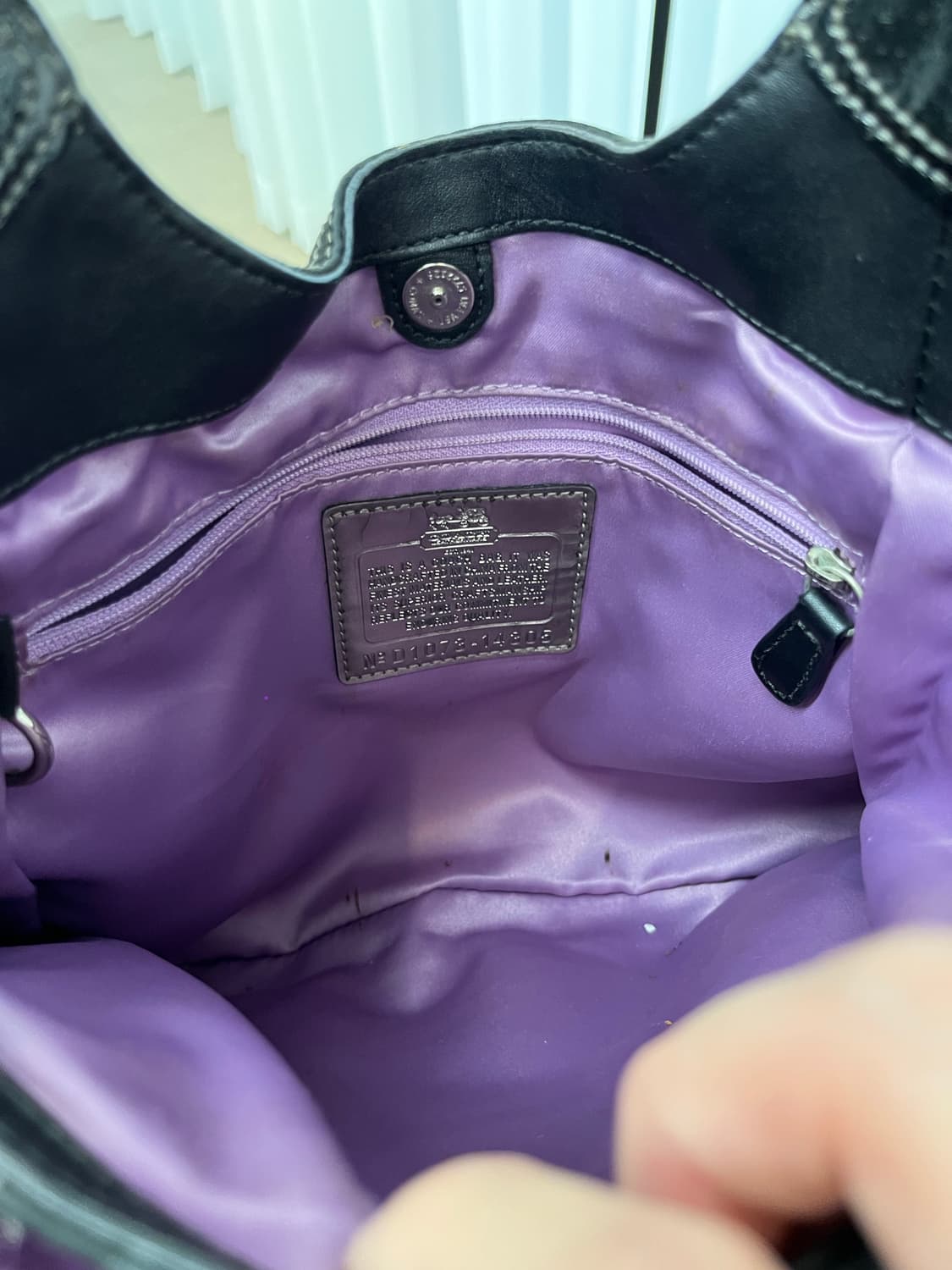 Coach Black Logo Shoulder Bag 상품이미지8