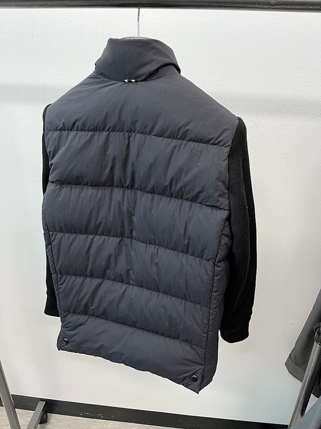 95) 헤지스 2024 방풍 다운자켓 상품이미지7