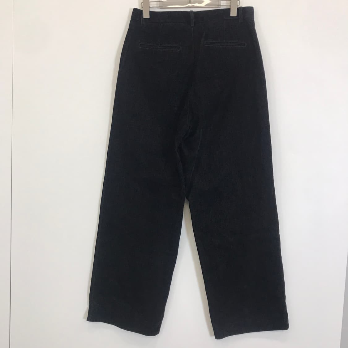 해칭룸 25fw 트라우저 벨벳 데님 블랙 [M사이즈] 상품이미지3