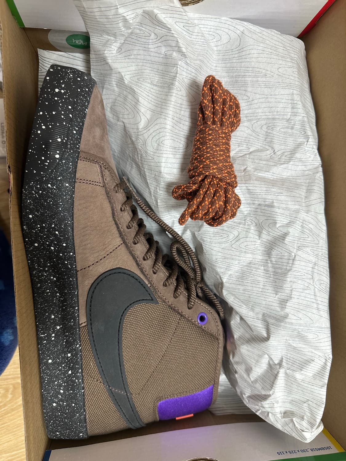 나이키 sb 줌 블레이저 미드 275 상품이미지1