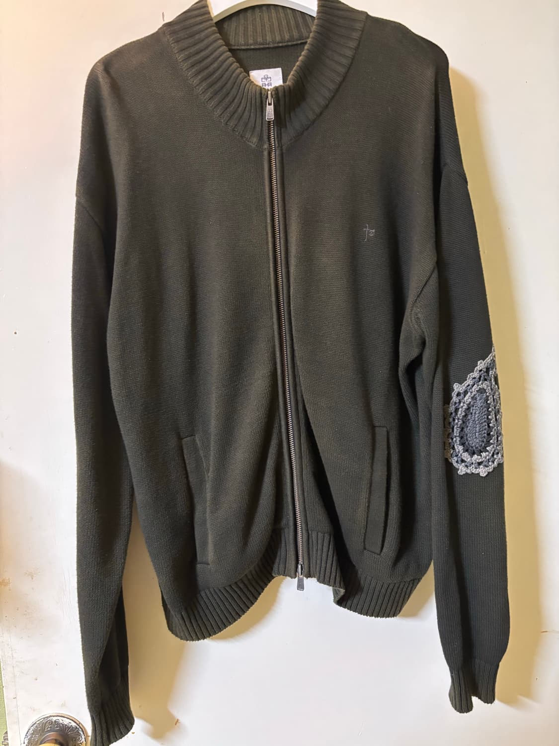 3) 폴리테루 트랙 니트집업 상품이미지1